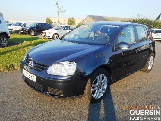 Voiture Volkswagen Golf V